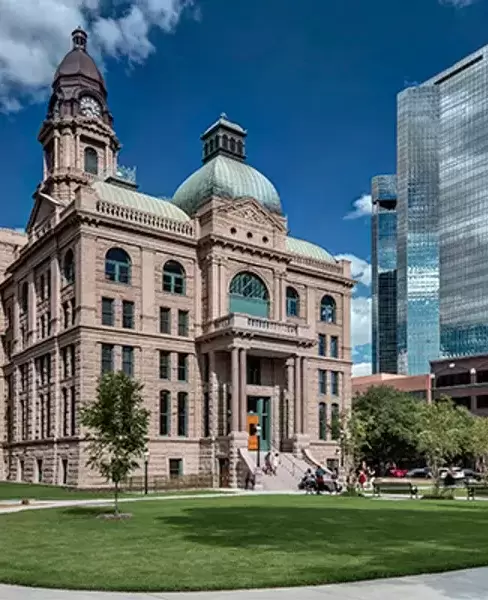 Tarrant Country Courthouse